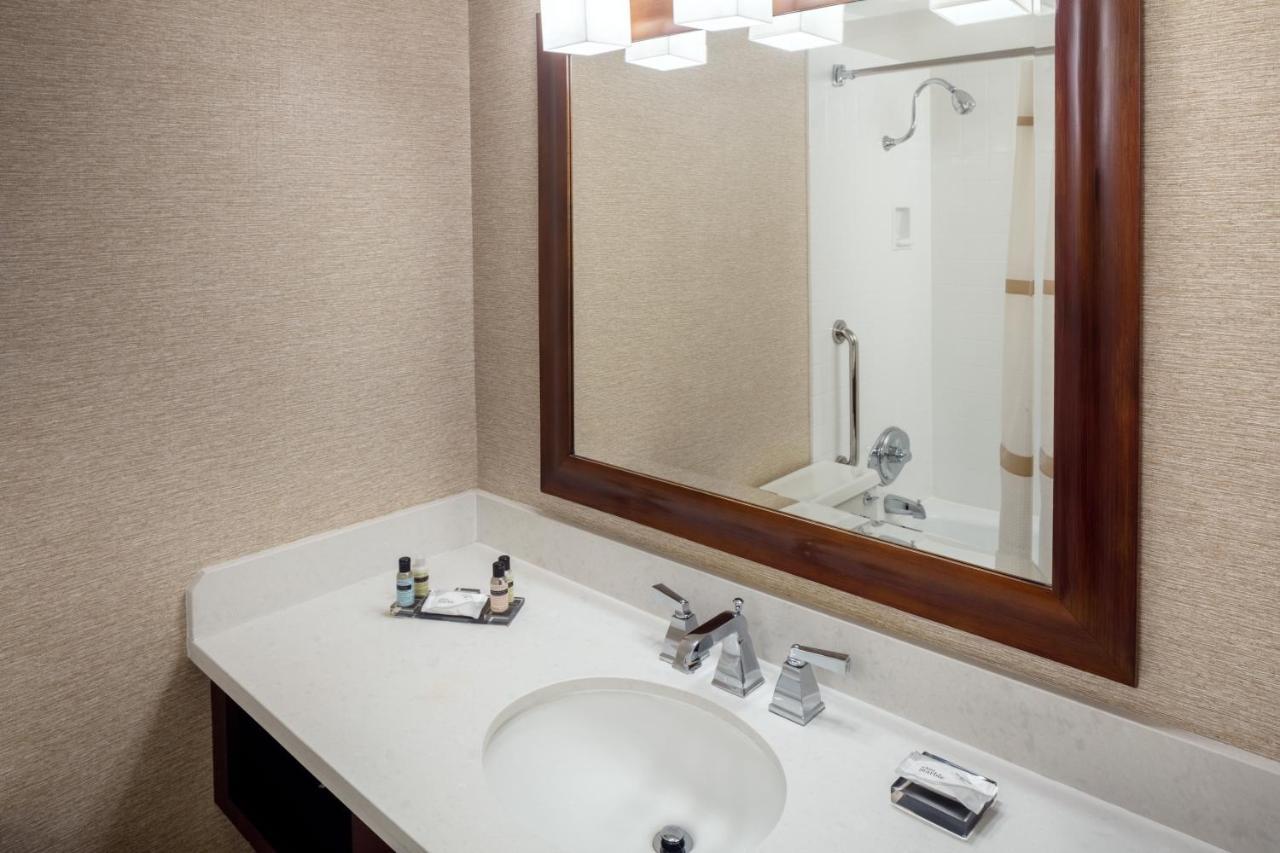 Indianapolis Marriott East Otel Dış mekan fotoğraf