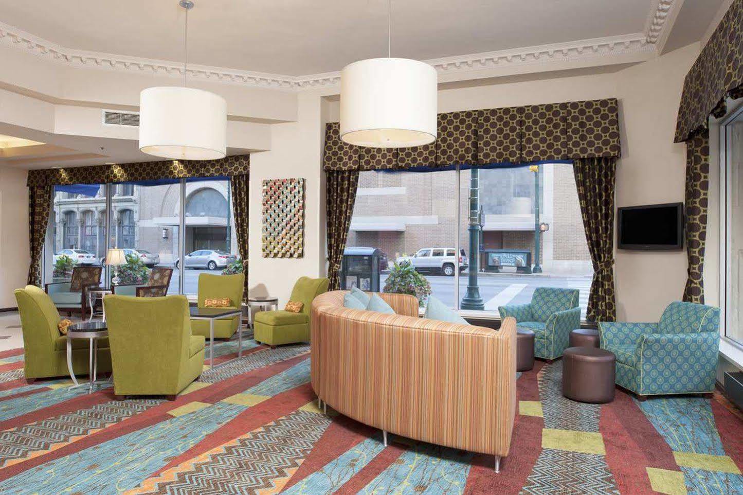 Indianapolis Marriott East Otel Dış mekan fotoğraf